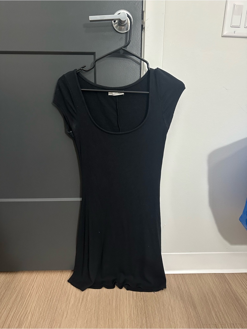 Abercrombie & Fitch Black Ribbed Scoop Neck Dress